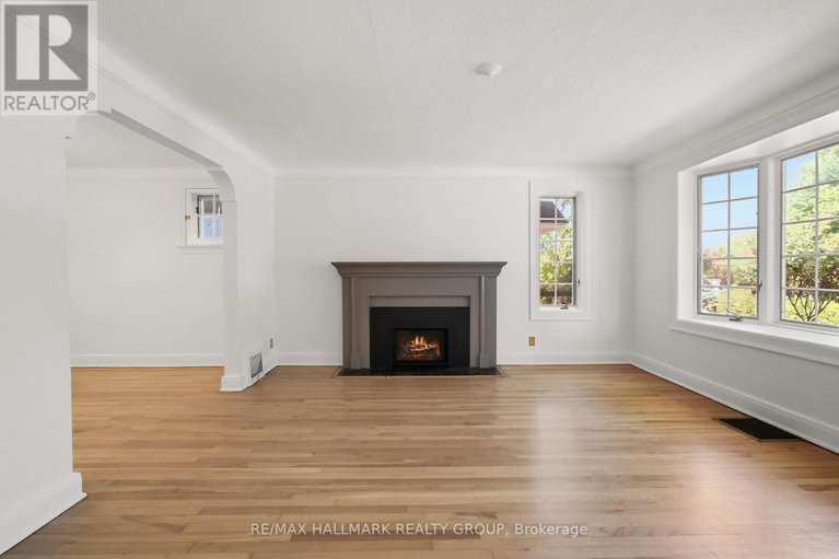 28776186/82-laurentian-place/civic-hospital/ottawa/ontario/K1Y4E2_7
