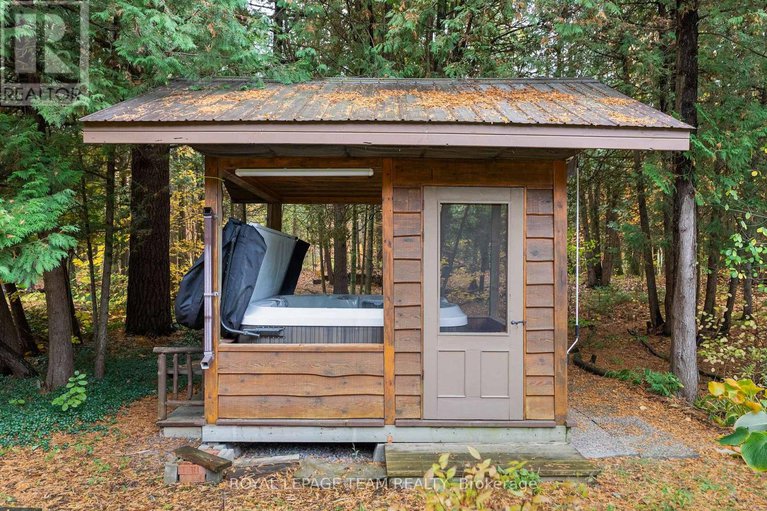 29034993/9-hubertine-gate/remainder-of-stittsville-area/ottawa/ontario/K2S1S5_36