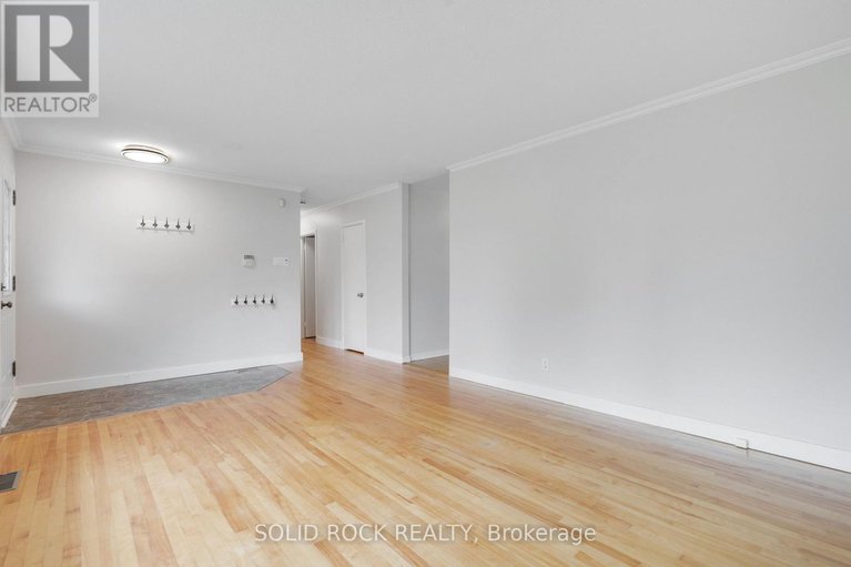 28538691/1135-maybank-street/parkway-park/ottawa/ontario/K2C2W7_6