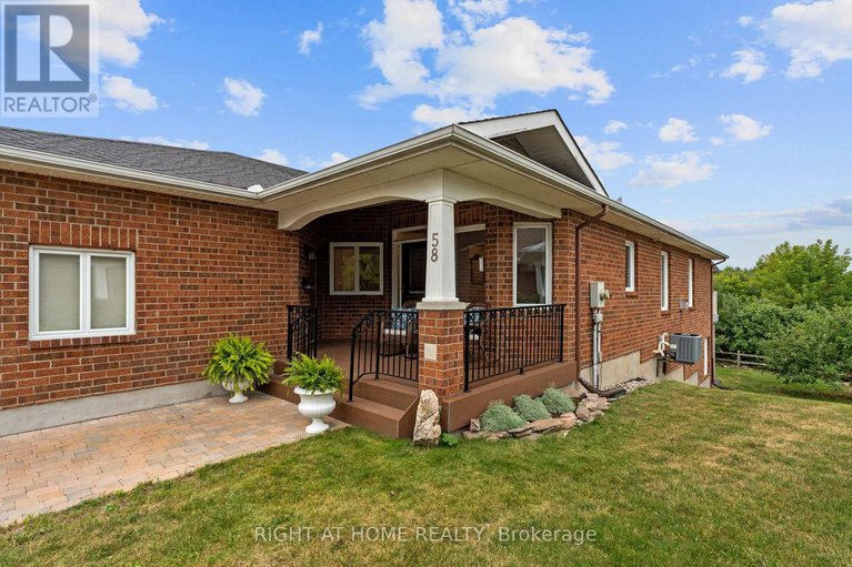28837852/58-amberlakes-drive/stittsville-central/ottawa/ontario/K2S2A2_3