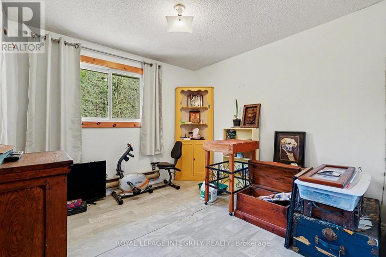 29649029/961-11th-concession-road/lanark-highlands-dalhousie-twp/lanark-highlands/ontario/K0G1M0_23