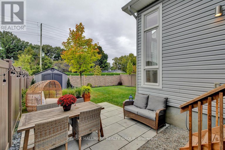28760671/716-kirkham-crescent/btwn-franktown-rd-fallowfield-rd/ottawa/ontario/K0A2Z0_39