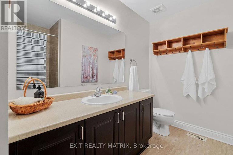 28562975/6770-breanna-cardill-street/greely/ottawa/ontario/K4P0C3_27