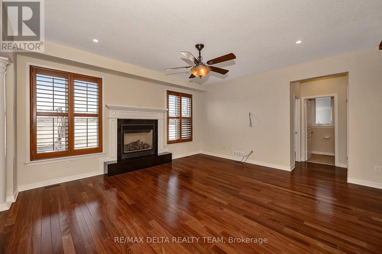 29583764/1983-plainhill-drive/notting-hillsummerside/ottawa/ontario/K4A0E8_13