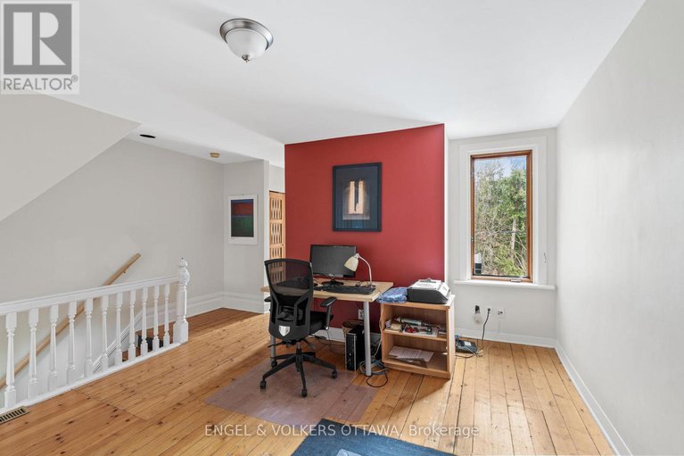 28384627/95-goulburn-avenue/sandy-hill/ottawa/ontario/K1N8C9_13
