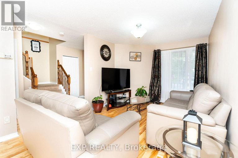 27988920/1479-lynx-crescent/fallingbrookpineridge/ottawa/ontario/K4A3Z1_4