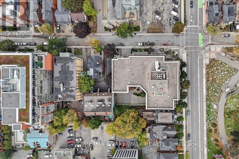 29613822/ph804-320-mcleod-street/ottawa-centre/ottawa/ontario/K2P1A3_42