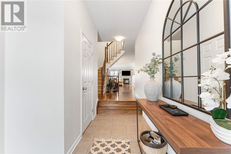 29102957/202-arrita-street/ottawa/ontario/K2S0J7_3