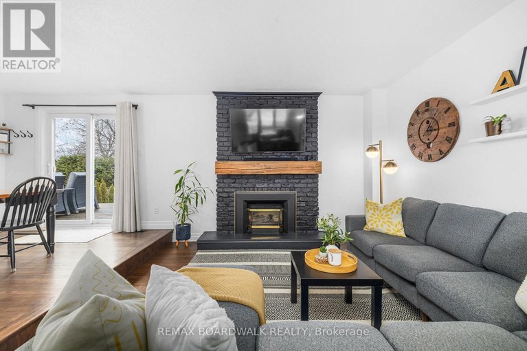 29619479/5-clay-street/almonte/mississippi-mills/ontario/K0A1A0_16