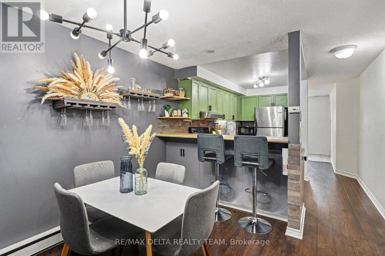 29388557/a-6704-jeanne-darc-boulevard/convent-glen-north/ottawa/ontario/K1C6E9_13