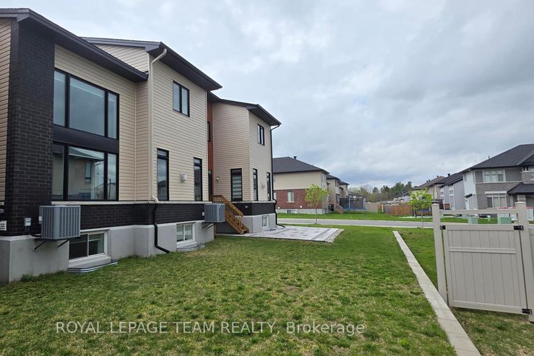28271159/341-big-dipper-street/riverside-southgloucester-glen/ottawa/ontario/K4M0J3_36