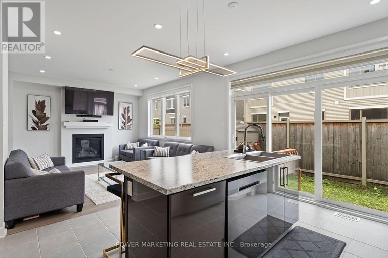 29092306/232-aquarium-avenue/avalon-west/ottawa/ontario/K4A1K7_16