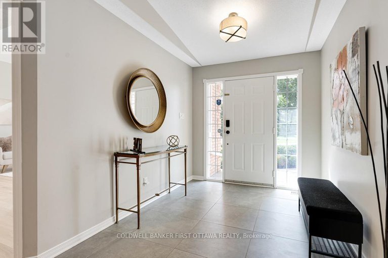 29114346/5525-pettapiece-crescent/manotick-village-manotick-estates/ottawa/ontario/K4M1C6_7