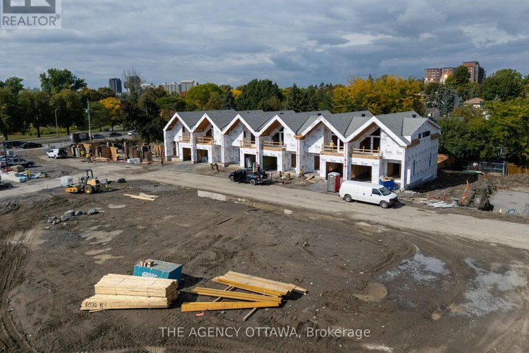 29259366/535-adventure-private/mooneys-bayriverside-park/ottawa/ontario/K1V9R2_14