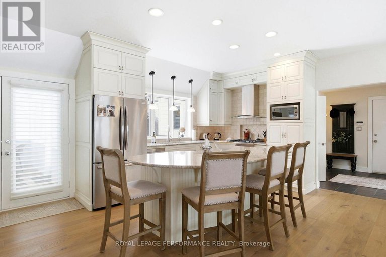 29401324/18537-stonehouse-point-road/south-glengarry-charlottenburgh-twp/south-glengarry/ontario/K6H5R5_11