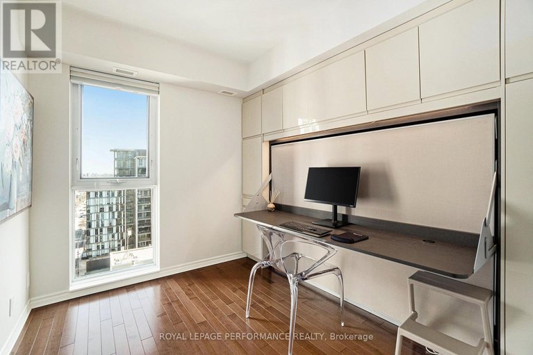 28128847/1901-445-laurier-avenue-w/ottawa-centre/ottawa/ontario/K1R0A2_16