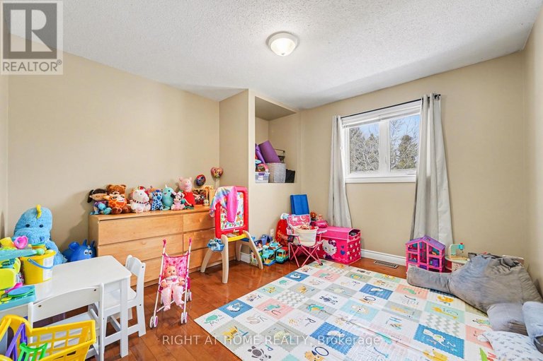 29586668/5424-taylor-way/osgoode/ottawa/ontario/K0A2W0_19