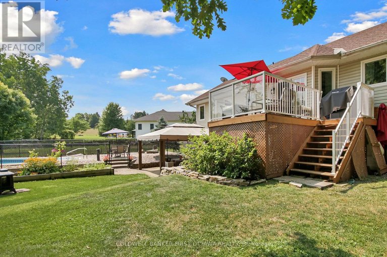 29480327/2960-ernside-crescent/cumberland-estates/ottawa/ontario/K4C1B6_41