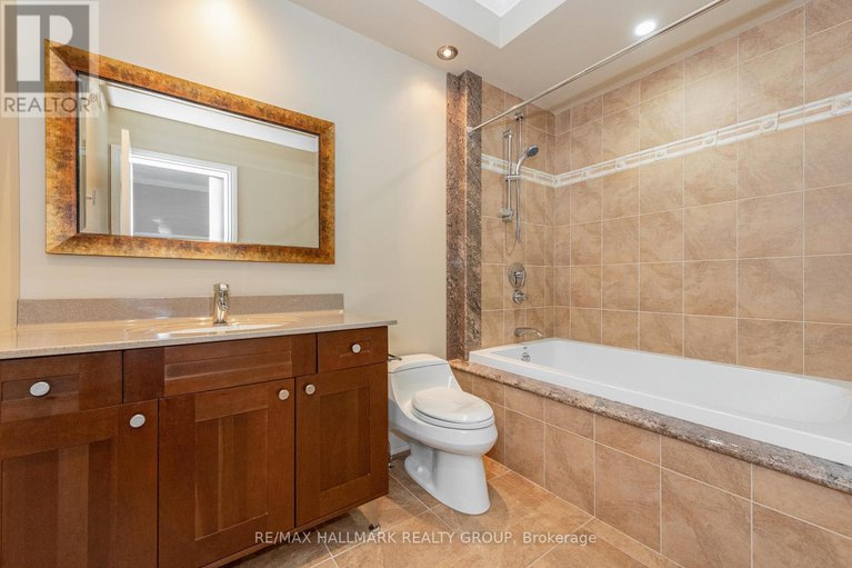 29381192/5800-queenscourt-crescent/manotick-east-to-manotick-station/ottawa/ontario/K4M1K3_34