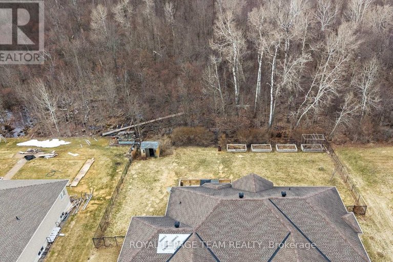 29597275/6673-pebble-trail-way/greely/ottawa/ontario/K4P0B6_45