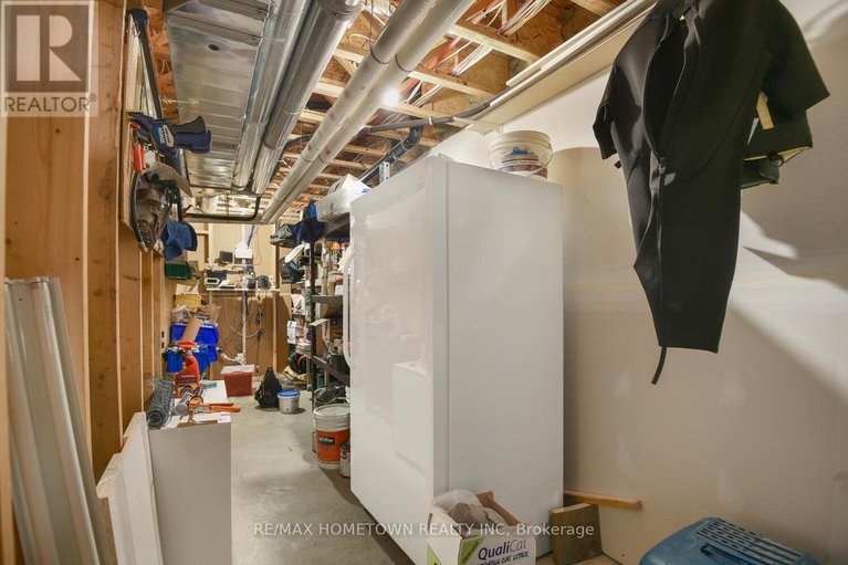 29202431/9145-county-road-6-road/augusta-twp/augusta/ontario/K0G1R0_35