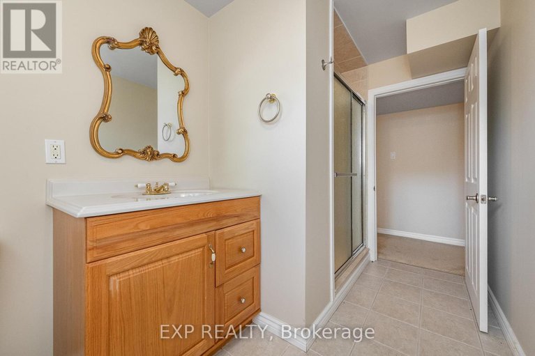 28890055/243-marilyn-avenue/mooneys-bayrevelstoke/ottawa/ontario/K1V7E4_40