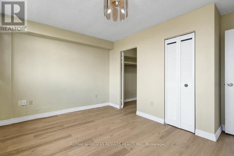 28770860/1103-500-laurier-avenue-w/ottawa-centre/ottawa/ontario/K1R5E1_25