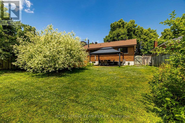 28577001/2740-moncton-road/queensway-terrace-north/ottawa/ontario/K2B7W1_45