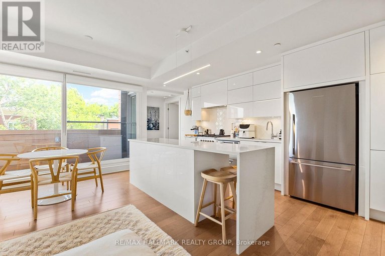 29444670/207-135-barrette-street/vanier/ottawa/ontario/K1L7Z9_15