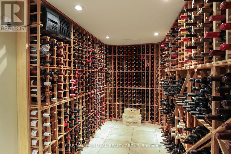 29403866/525-piccadilly-avenue/ottawa-west/ottawa/ontario/K1Y0H7_49