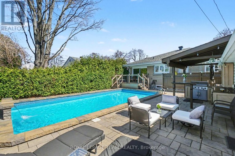 29641685/2149-dublin-avenue/bel-air-park/ottawa/ontario/K2C0X7_31