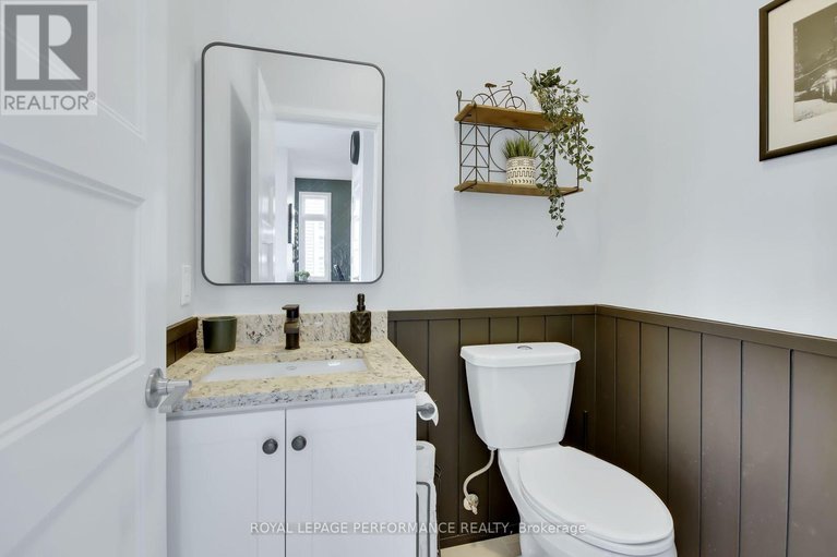 29689820/643-parkview-terrace/village-of-russell/russell/ontario/K4R0C6_14