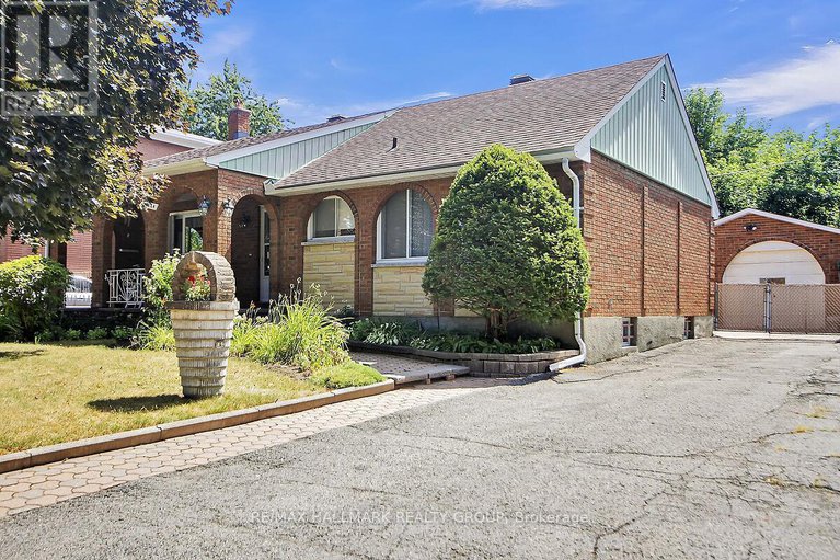 28789790/1124-guertin-avenue/billings-bridge/ottawa/ontario/K1H8B6_1