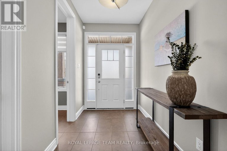 29368970/326-eucalyptus-circle/stittsville-north/ottawa/ontario/K2S1B9_2