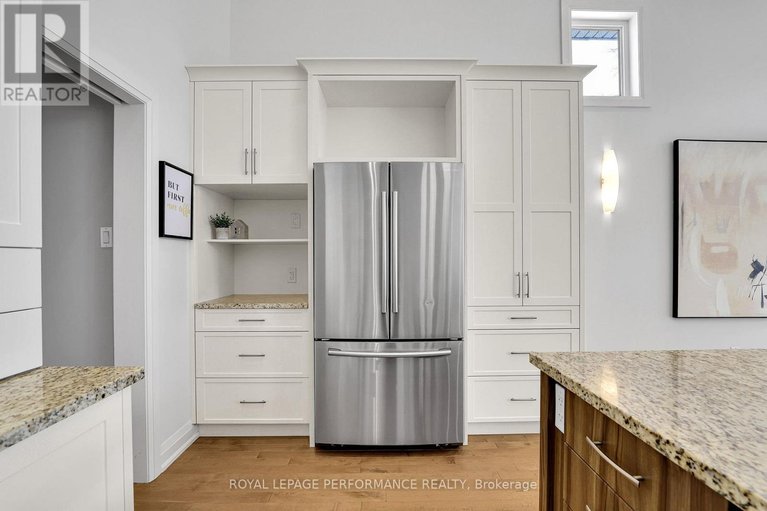 29578722/32-moore-street/richmond/ottawa/ontario/K0A2Z0_18