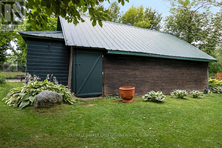 28652257/160-mcveety-road/drummondnorth-elmsley-north-elmsley-twp/drummondnorth-elmsley/ontario/K7H3C7_35