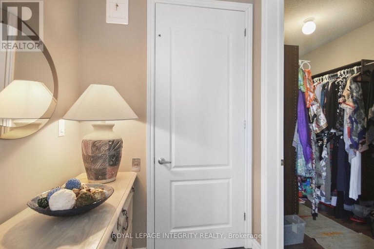 28783771/318-everglade-way-e/emerald-meadowstrailwest/ottawa/ontario/K2M0K9_29