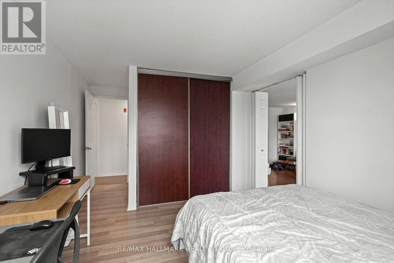 29471570/315-6532-bilberry-drive/orleans-wood/ottawa/ontario/K1C4N9_15