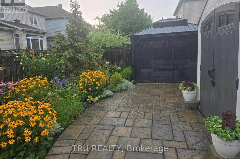 28714500/18-gannet-street-w/carson-meadows/ottawa/ontario/K1K4T7_44