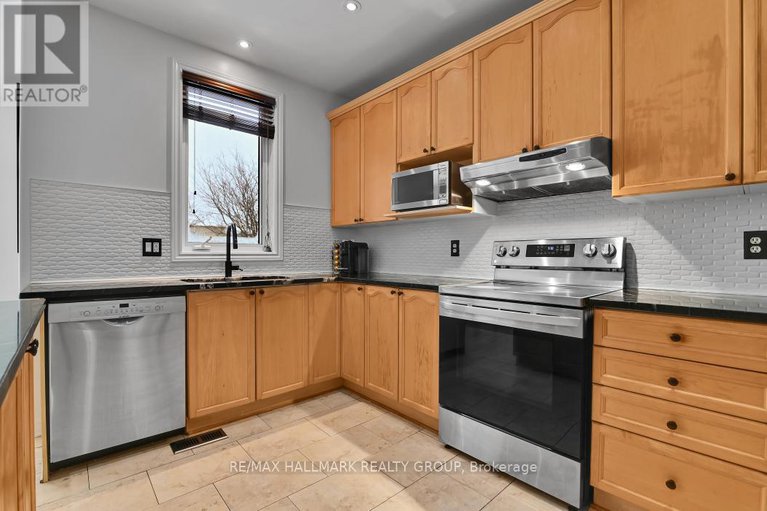 29253973/702-mud-creek-crescent/riverside-southgloucester-glen/ottawa/ontario/K1V1W3_11