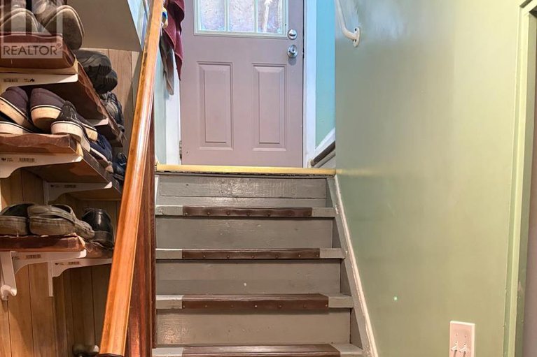 28433630/1123-secord-avenue/billings-bridge/ottawa/ontario/K1H8C9_24