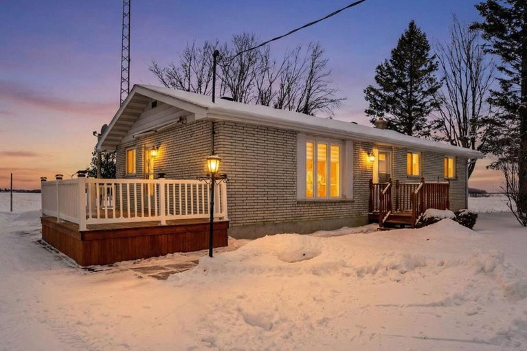 29337775/3410-goldfield-road-s/south-stormont-osnabruck-twp/south-stormont/ontario/K0C1K0_2