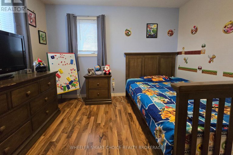 29136480/17-adam-dixon-avenue/long-sault/south-stormont/ontario/K0C1P0_21