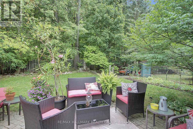 28806106/137-springcreek-crescent/bridlewood/ottawa/ontario/K2M2M1_26