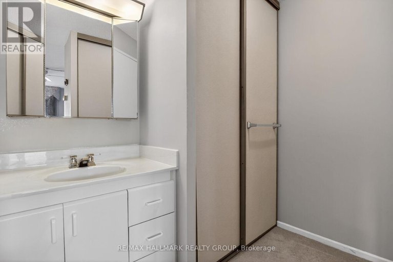 29686097/1210-1081-ambleside-drive/woodroffe/ottawa/ontario/K2B8C8_16