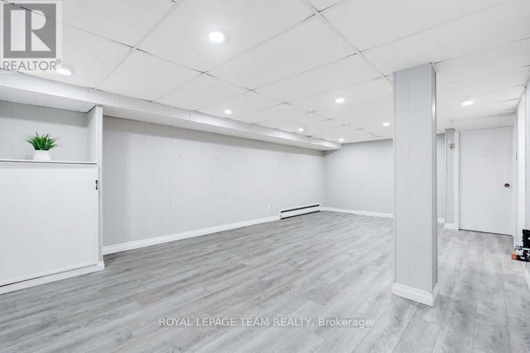 29514787/15-overlake-drive/borden-farmstewart-farmcarleton-heightsparkwood-hills/ottawa/ontario/K2E5V2_29