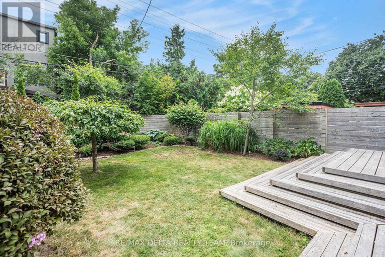 28702381/44-renfrew-avenue/glebe/ottawa/ontario/K1S1Z5_36