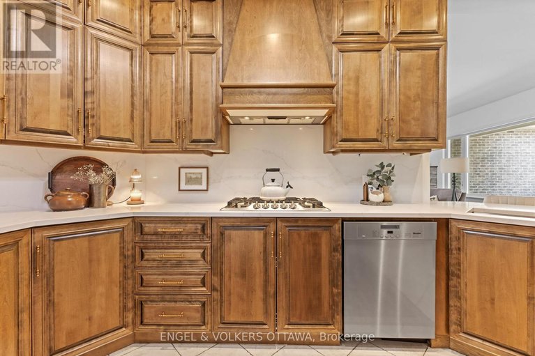 28610474/6957-lake-forest-walk/greely/ottawa/ontario/K4P0A3_13