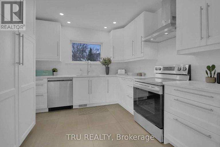 28250673/1311-laperriere-avenue/carlington/ottawa/ontario/K1Z7R9_15