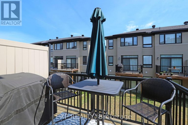 29513404/311-twinflower-way/longfields/ottawa/ontario/K2J5B2_13